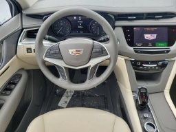 Cadillac XT5 FWD Premium Luxury 4dr 2026