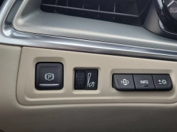 Cadillac XT5 FWD Premium Luxury 4dr 2026