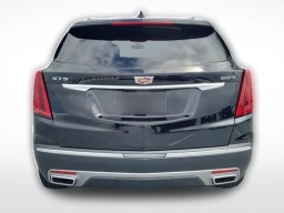 Cadillac XT5 FWD Premium Luxury 4dr 2026