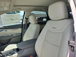 Cadillac XT5 FWD Premium Luxury 4dr 2026