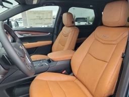 Cadillac XT5 FWD Premium Luxury 4dr 2026