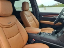 Cadillac XT5 FWD Premium Luxury 4dr 2026