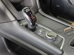 Cadillac XT5 FWD Premium Luxury 4dr 2026