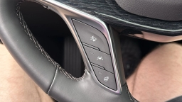 Cadillac XT5 AWD Premium Luxury 4dr 2026