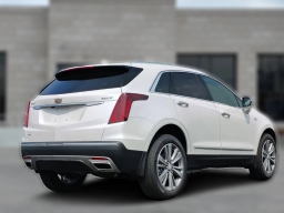 Cadillac XT5 AWD Premium Luxury 4dr 2025