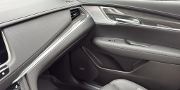 Cadillac XT5 AWD Sport 4dr 2025