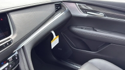 Cadillac XT5 AWD Sport 4dr 2026
