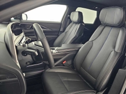 Cadillac LYRIQ Luxury 4dr 2026