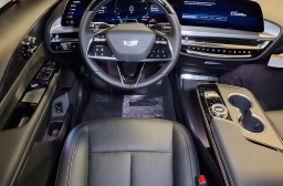 Cadillac LYRIQ Luxury 4dr 2026