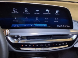 Cadillac LYRIQ Luxury 4dr 2026