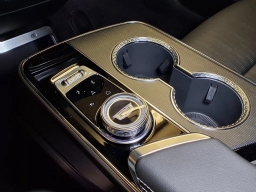 Cadillac LYRIQ Luxury 4dr 2026