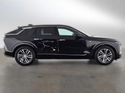 Cadillac LYRIQ Luxury 4dr 2026