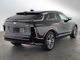 Cadillac LYRIQ Luxury 4dr 2026