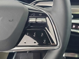 Cadillac LYRIQ Luxury 4dr 2026
