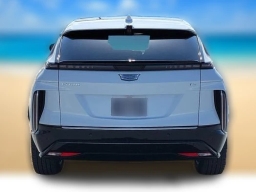 Cadillac LYRIQ Luxury 4dr 2027