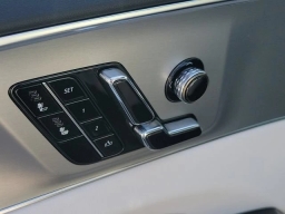 Cadillac LYRIQ Luxury 4dr 2027