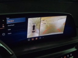 Cadillac LYRIQ Luxury 4dr 2027
