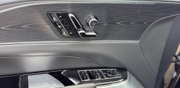Cadillac LYRIQ Premium Luxury 4dr 2026