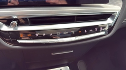 Cadillac LYRIQ Premium Luxury 4dr 2026
