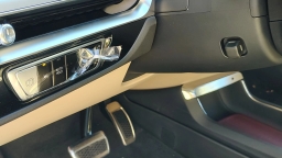 Cadillac LYRIQ Signature Luxury 4dr 2026