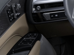 Cadillac LYRIQ Signature Luxury 4dr 2026
