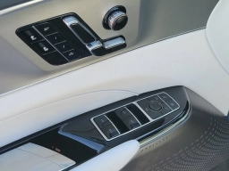Cadillac LYRIQ Sport 4dr 2027