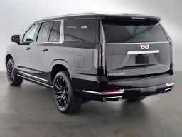 Cadillac Escalade ESV RWD Luxury 4dr 2026