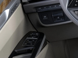 Cadillac Escalade 4WD Platinum Luxury 4dr 2026
