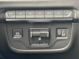 Cadillac Escalade 4WD Platinum Sport 4dr 2026