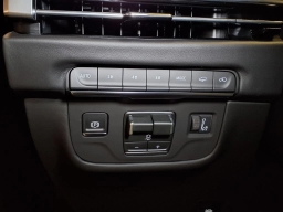 Cadillac Escalade 4WD Platinum Sport 4dr 2026