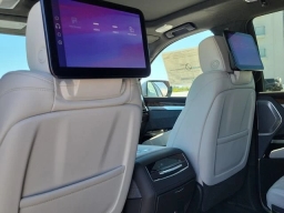 Cadillac Escalade 4WD Platinum Sport 4dr 2026
