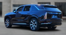 Cadillac Escalade IQ Luxury 1 AWD 4dr 2025