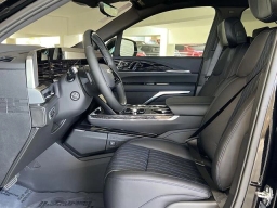 Cadillac Escalade IQ Luxury AWD 4dr 2026