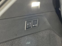 Cadillac Escalade IQ Luxury AWD 4dr 2026