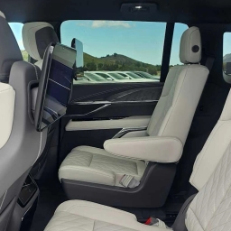 Cadillac Escalade IQ Luxury AWD 4dr 2026