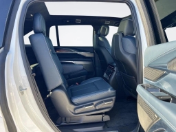 Cadillac Escalade IQ Luxury 2 AWD 4dr 2025