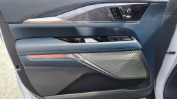 Cadillac Escalade IQ Luxury 2 AWD 4dr 2025