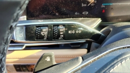 Cadillac Escalade IQ Luxury 2 AWD 4dr 2025