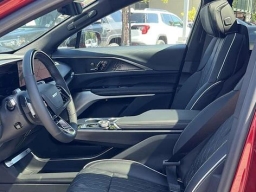 Cadillac LYRIQ LYRIQ-V Premium 4dr 2026