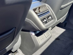 Cadillac LYRIQ LYRIQ-V Premium 4dr 2026