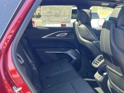 Cadillac LYRIQ LYRIQ-V Premium 4dr 2026