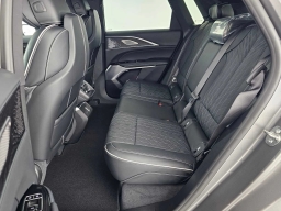 Cadillac LYRIQ LYRIQ-V Premium 4dr 2026