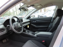 Honda Accord Sedan LX CVT 2026