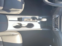 Nissan Altima SR FWD 2026