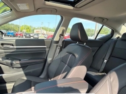 Nissan Altima SR FWD 2026