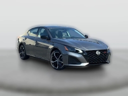 Nissan Altima SR FWD 2026