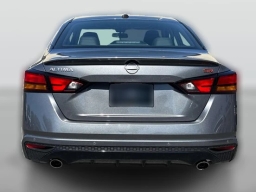 Nissan Altima SR FWD 2026