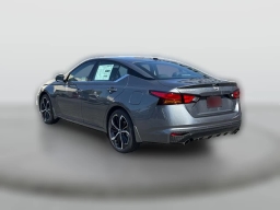 Nissan Altima SR FWD 2026