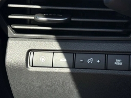 Nissan Altima SR FWD 2026