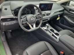 Nissan Altima SR FWD 2026